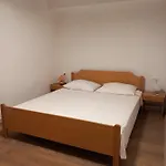Hébergement de vacances Holiday Loznati *